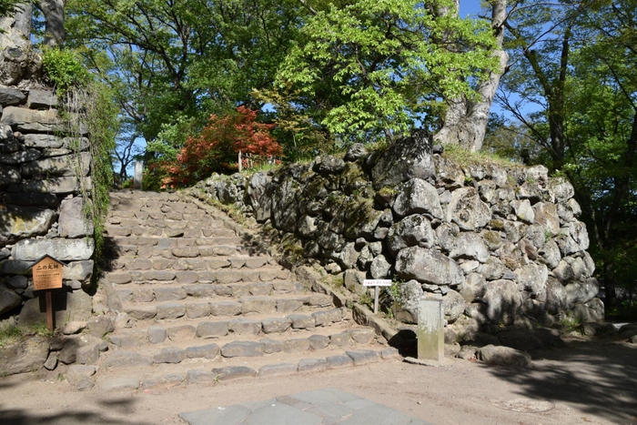 小諸城址懐古園　二の丸跡