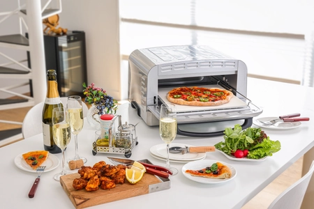 まるで石窯！400℃でお店レベルの本格ピザがおうちで楽しめる クイジナート「ピザオーブン」6月上旬より発売