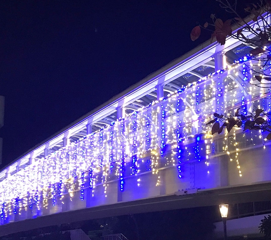 駐車場棟連絡通路 イルミネーション