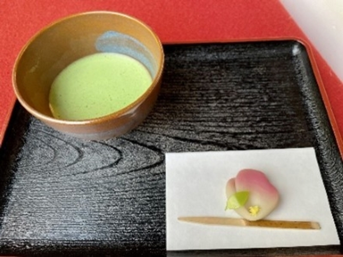 お抹茶と和菓子のセット（イメージ）