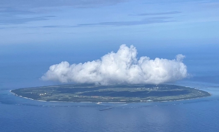 上空から撮影した多良間島
