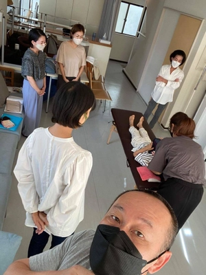 お子さんのアトピー改善に関する「先輩ママの経験お茶会」を 東京都内での対面＆オンラインで4月16日に開催　 より効果が出る工夫などをシェア