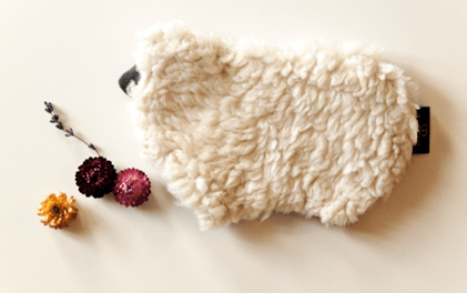 Fabrico ヒツジカイロポーチ