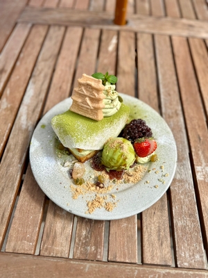 濃厚足柄茶のティラミスフレンチトースト
