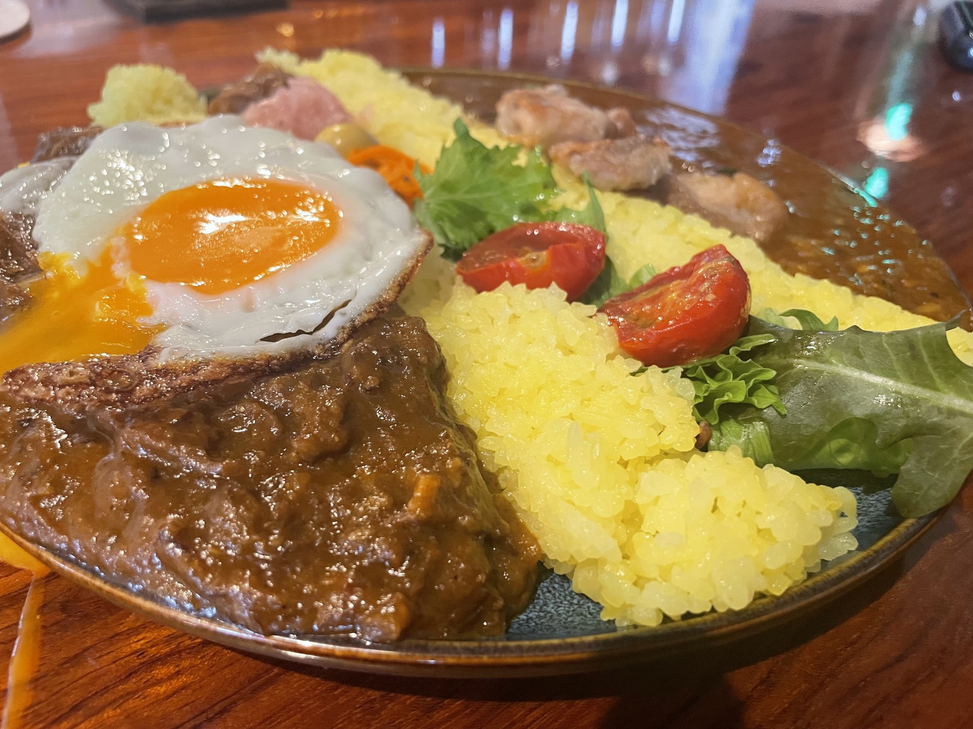 【六本木から稲田堤へ】顔出しNGの店主が営むカレー店「おさぼりうさぎ」が8月15日オープン
