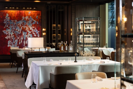 タイの首都で洗練されたイタリアンを味わえる 極上のファインダイニング体験　 名シェフと提携しホテル「デュシタニ・バンコク」にオープン