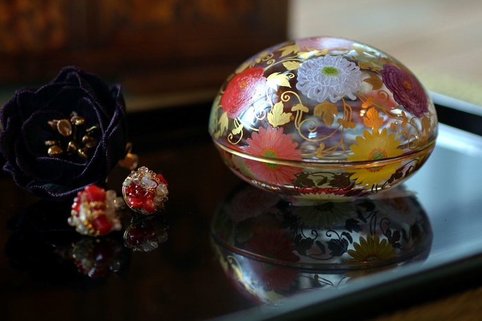 Matsuyoiコサージュ・血赤珊瑚ピアス・竹原氏ガラス器