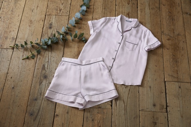 DREAMiN(ドリーミン)ショートスリーブ+ショートパンツ 上下セット(ピンク)