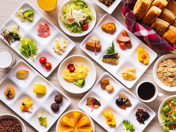 朝食バイキング