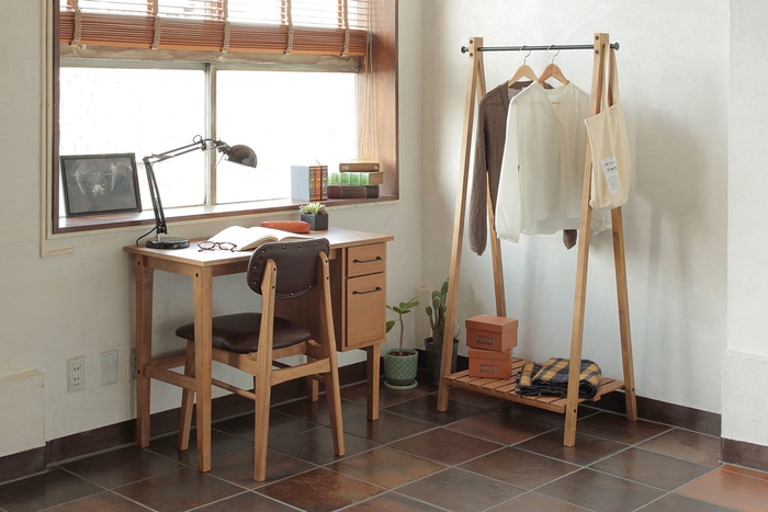 Rasic Desk&Hanger Rack