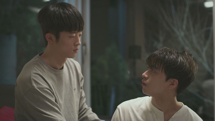 君の視線が止まる先にⓒ2020 W-STORY All rights reserved