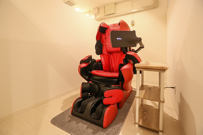 AI搭載マッサージロボット