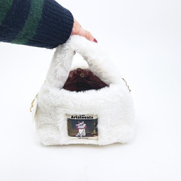 ACCOMMODEコラボマリーグッズ