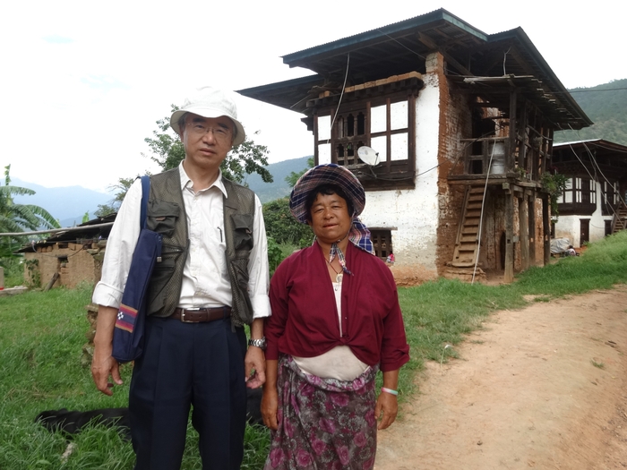 ブータンでの調査中の一コマ(2016年)