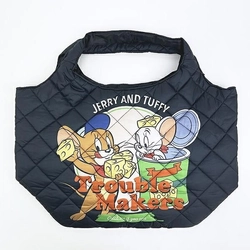 ふわっと可愛いトムジェリキルティングトート。思わず笑ってしまう可愛いジェリーに注目！