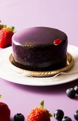 千里阪急ホテル・ホテル阪急エキスポパークにて バレンタインケーキ 「Violet(ヴィオレ)」 2018年2月1日(木)から予約開始