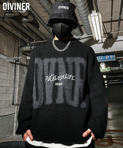 Ephemeral Logo Knit