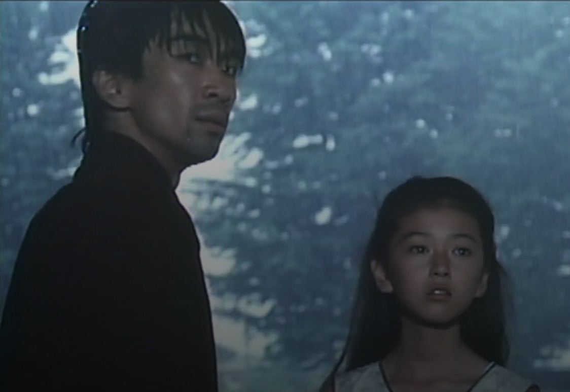 Amazon.co.jp: プルシアンブルーの肖像('86キティフィルム) 玉置