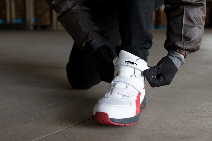 RIDER 2.0 WHITE&RED MID 着用イメージ