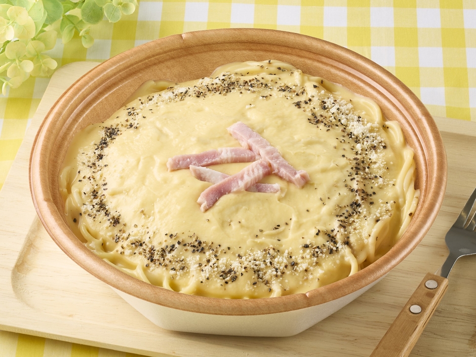 大盛　たまごのコク！カルボナーラ　増量　イメージ