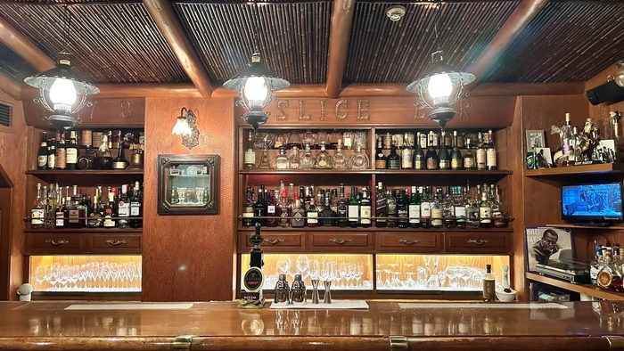 SLICE BAR
