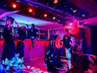 バーテン全員がプロダンサーの顔を持つエンタメバー「傷ついたダンサーが集まるBARキズキ」　“和”と“洋”が交差する新たなストリートダンスショー『宮益維新』開催
