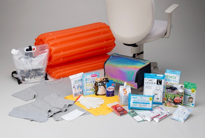 ゲーミング防災セット8L『一時避難セット非常食付き』