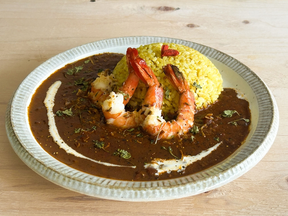 フードトラック:無農薬玄米カレーコブカフェ