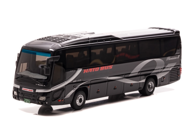 CARNEL 1/64 はとバス ピアニシモIII プラチナ (412号車) いすゞ ガーラ スーパーハイデッカー:左前