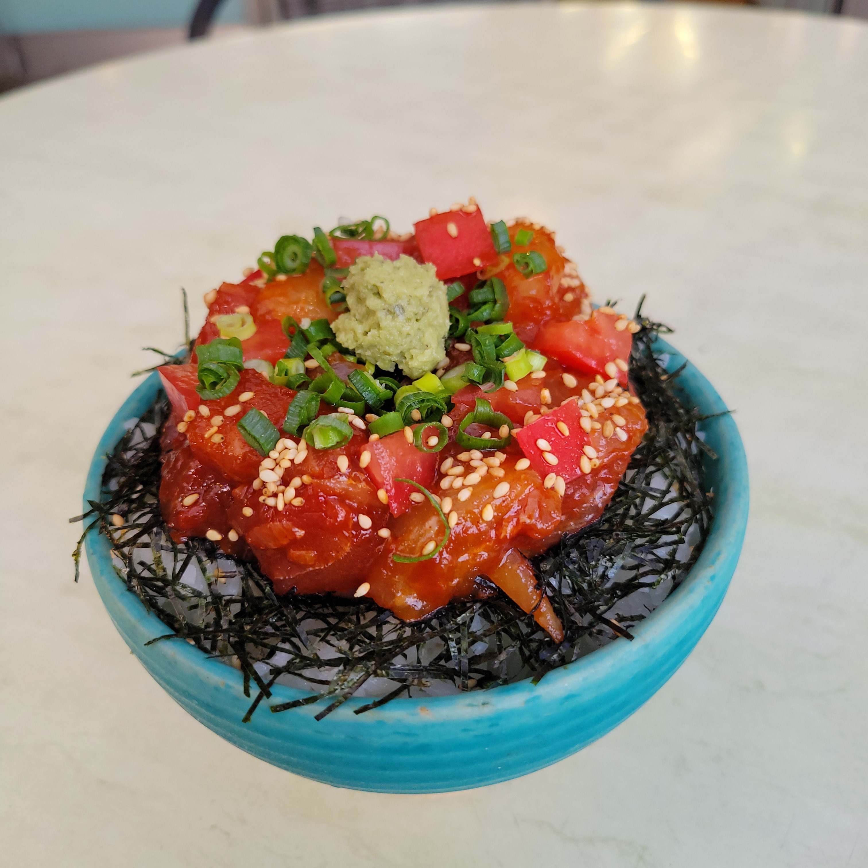 弾ける新鮮さ！初夏の味わい「トマト」が主役の 山口さん家の足柄