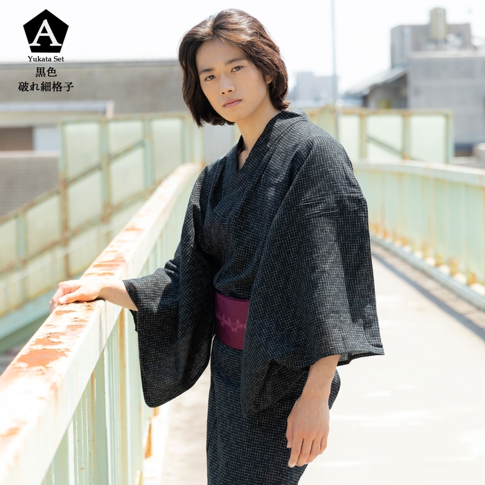 黒色破れ細格子