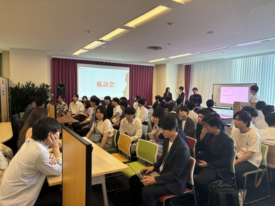 座談会風景(3)