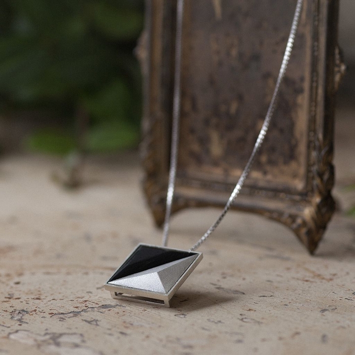 木浴ネックレス:天空海闊~黒檀~