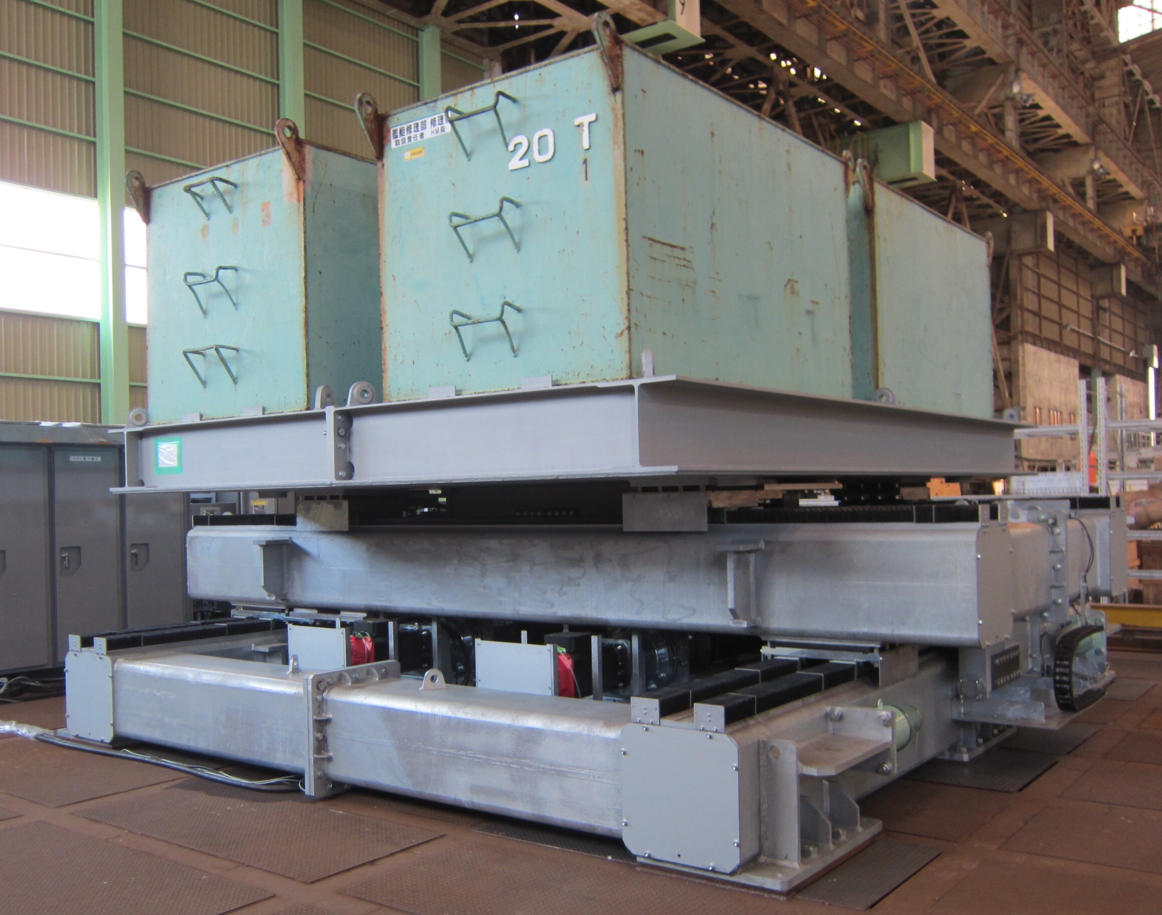 Dual AMD(高層建築物用アクティブマスダンパー)