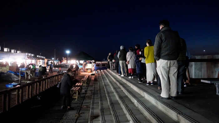 せり鍋のお振舞いは2&#44;000食限定