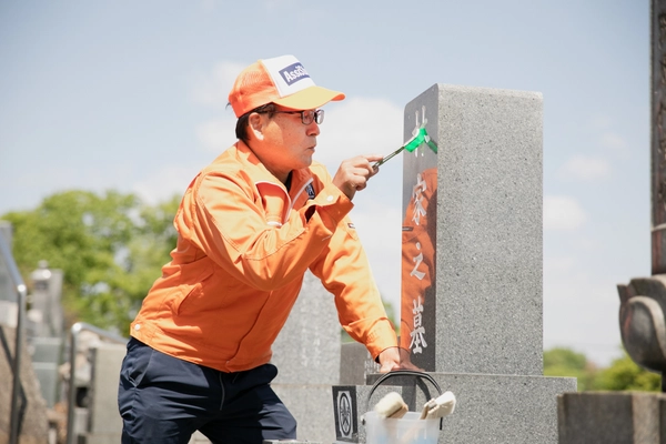 【猛暑のお彼岸】暑さ「彼岸まで」はもうウソ？！ お墓参りで熱中症死亡者も…高齢者を守るための 新しい「敬老の日」のプレゼントキャンペーンを9/15まで実施