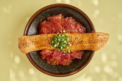 サーモン一本背負い投げ まぐろ落とし丼