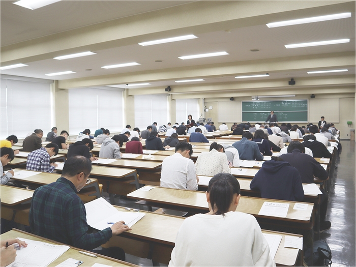 実用数学技能検定 個人受検の様子