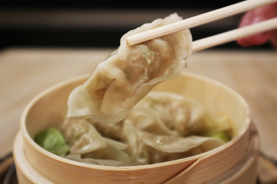 名物　蒸し餃子(4個)