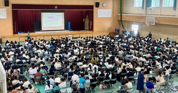 令和7年(2025年)7月「中学Fes」での説明会の様子