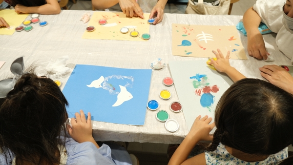 「アトリエ ミオ」体験ワークショップの様子