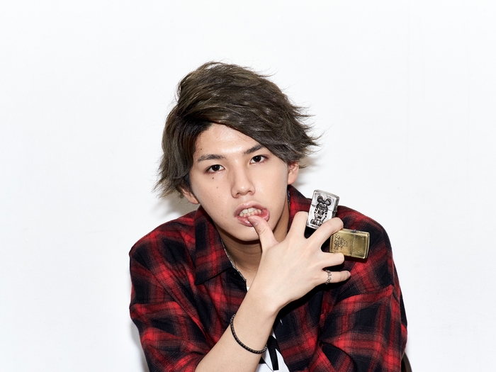 デザインを手掛けたMFSのHIRO(Vo.)