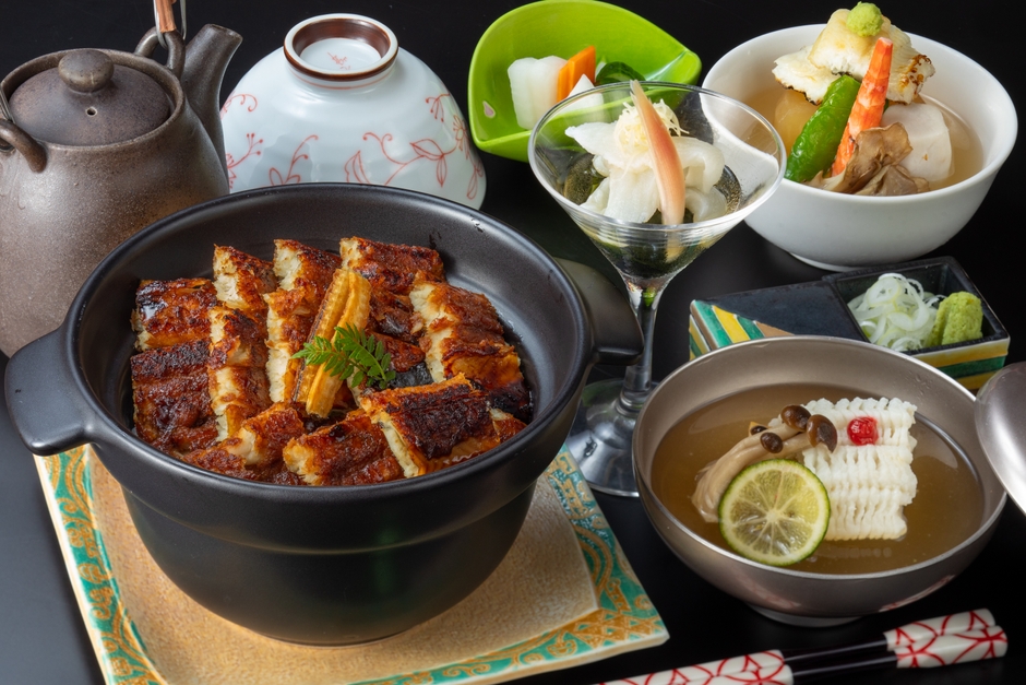 【5食限定】土鍋で食す、三陸産天然活あなごづくし