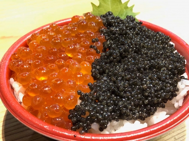 【つくば酒趣】キャビアとイクラのハーフ丼