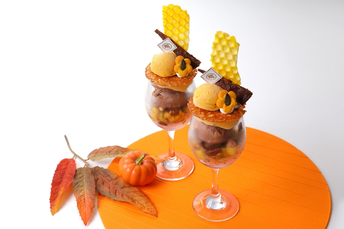 秋パフェ パンプキンビー