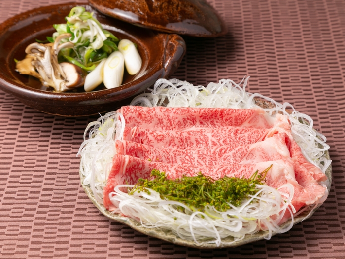 近江牛花山椒鍋セット 石挽蕎麦付き