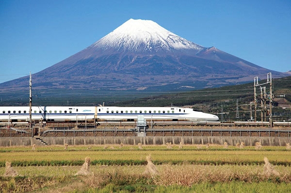 富士山（静岡県、山梨県）