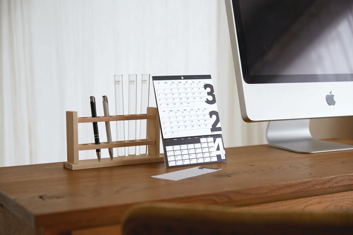 【リプラグ】3ヶ月カレンダー　3's Calendar（スリーズカレンダー）