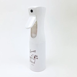 お部屋に馴染むこのシンプルな可愛さが嬉しい！スヌーピーのミストスプレーボトル