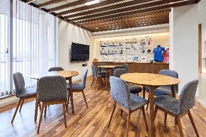 専任のスタッフがご説明。あらゆるご相談に応じます。